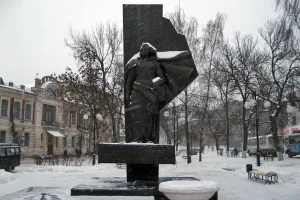 Памятник военным медицинским работникам