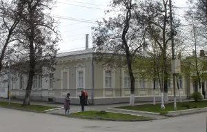 Дом-музей писателя И. Д. Василенко