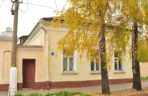 Флигель