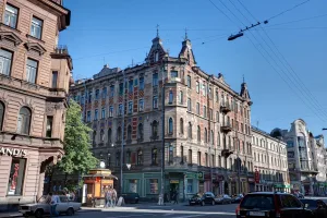 улица Восстания 23, Доходный дом А.П. Романова