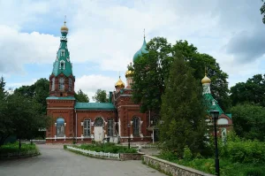 Храм Двенадцати Апостолов
