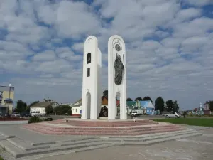 Памятный знак «В честь дружбы и согласия конфессий Ивьевщины»