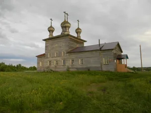 Церковь Сретения Господня Малошуйского погоста