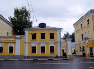 Флигель восточный