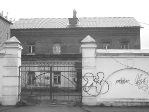 Флигель