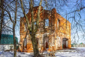 Кирпичное здание