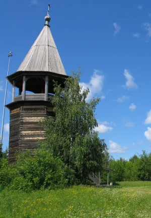 Колокольня из села Сыра Суксунского района