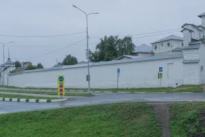 Прясло стены между Святыми воротами с церковью Введения и Водяными воротами
