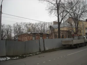 Восточный флигель усадьбы Иконниковых