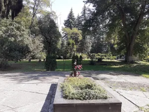 Могила Марко Вовчок (1834-1907), украинской писательницы