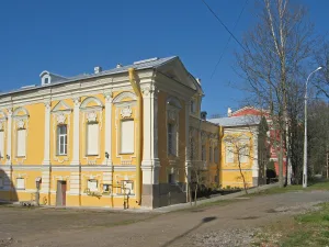 Настоятельский корпус