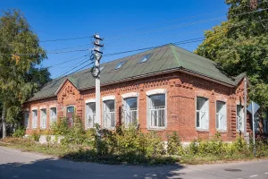 Училище женское