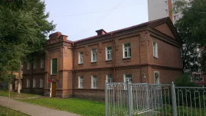 Флигель офицерский