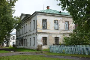 Главное здание