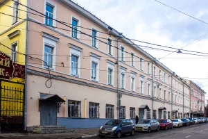 Алексеевский корпус Верхнебазарных торговых рядов