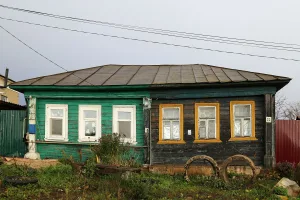 Дом Назаровых