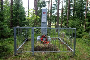 Братская могила красноармейцев
