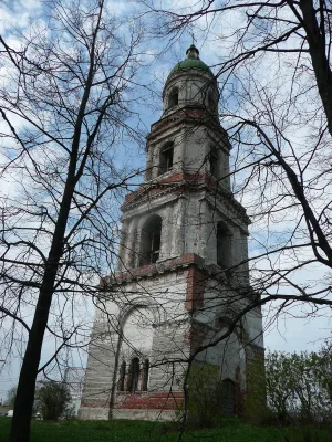 Колокольня Троицкой церкви