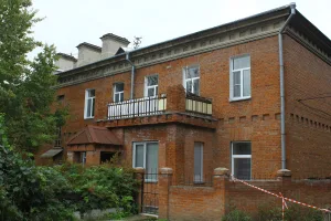 Дом с 4 квартирами (по 35 кв.сажень)