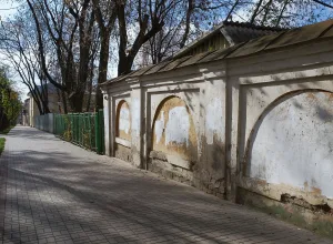 Ограда с воротами