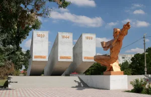 Памятник Трём перекопским штурмам