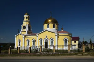 Церковь Флора и Лавра