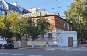 Жилой дом И.И. Азарова-Храпова