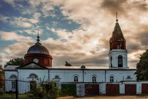 Церковь Троицы Живоначальной (бывш. Иоакима и Анны)