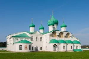 Преображенский собор с церковью Пророка Захария