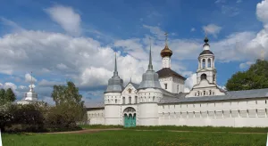 Башня южная воротная