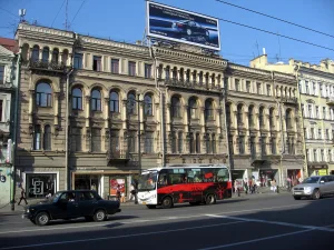Дома товарищества «Григорий Бенингсон» (Доходный дом М. И. Лопатина)