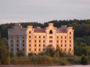Водяно-паровая мельница торгового дома М. С. Корольковой и А. Баранова с сыновьями