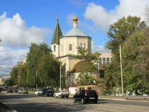 Церковь Троицы Живоначальной, что за Волгой