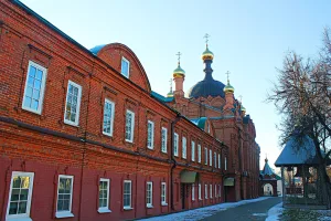 Корпус келий на южной стороне