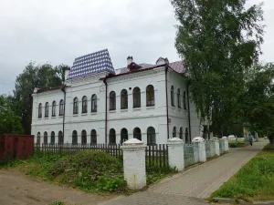 Окружной суд
