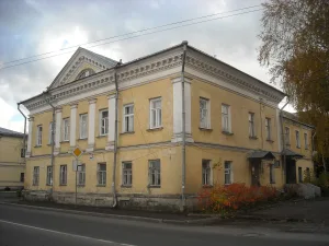 Дом Сыромятниковых
