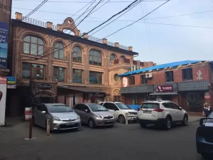 Здание, входящее в ансамбль застройки Светланской улицы