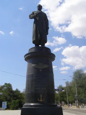 Памятник Токареву