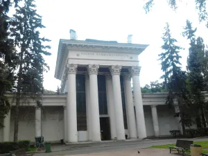 Павильон № 17 «Лесная промышленность» на ВДНХ