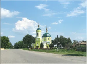 Архангельская церковь с интерьером