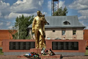 Памятник воинам-землякам