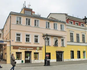 Флигель
