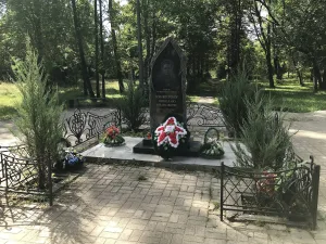 Памятник Герою Советского Союза Н.И. Юнкерову