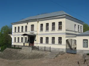 Главное здание