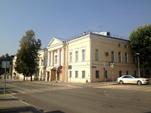 Здание городской больницы