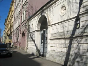 Ограда с воротами
