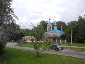 Свято-Троицкая (Красная) церковь