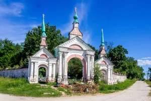 Ограда с воротами