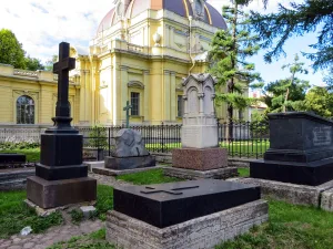 Комендантское кладбище