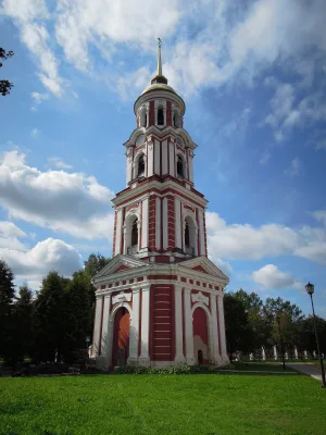 Колокольня